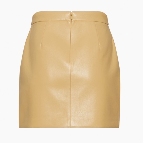 Aritzia Wilfred Patio Mini Skirt.  Aritzia -***Limited Edition***
Sandy Beige - Picture 4 of 16